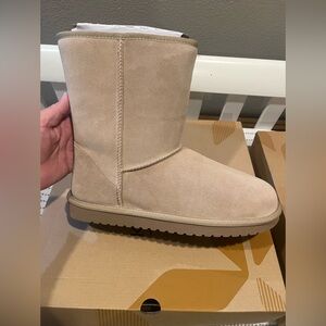 Koolaburra Tan Short Boots